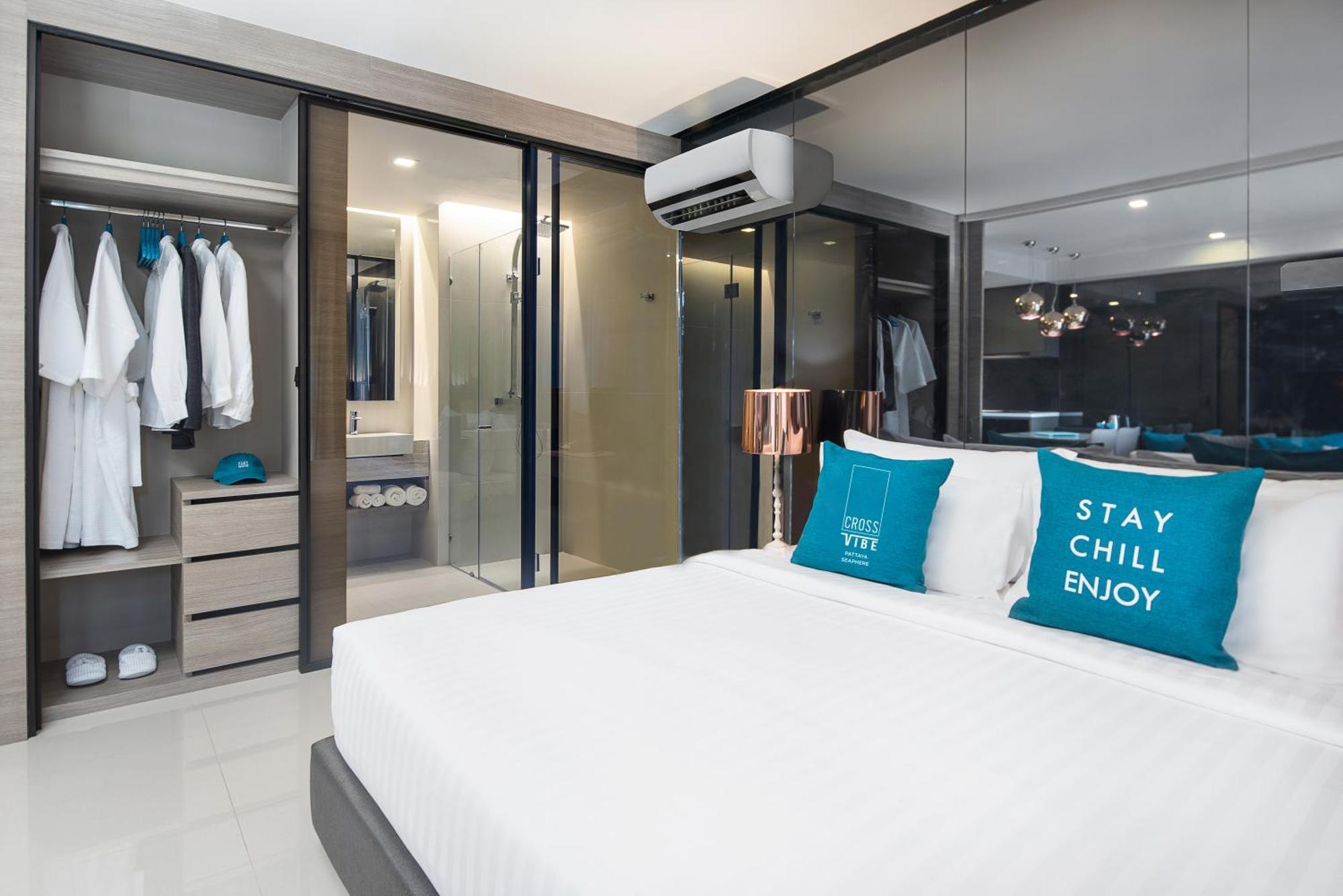 Cross Vibe Pattaya Seaphere Na Chom Thian Exteriör bild